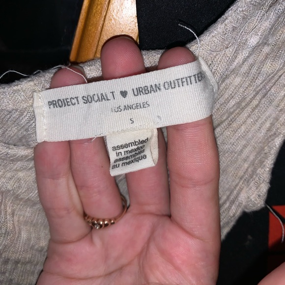 ribbed tank with side ties from Urban Outfitters - Picture 3 of 4